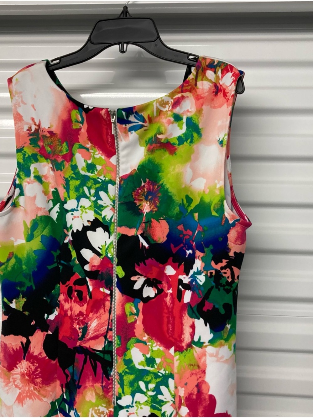 Worthington Floral Sleeveless Shift Dress in Pink, Green, Blue, White - Picture 4 of 7